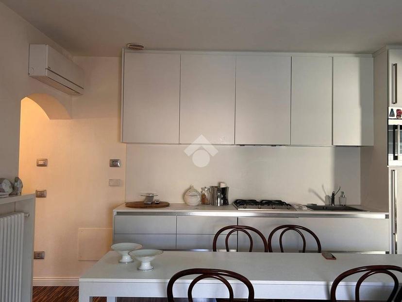 Trilocale via Lorenzo de Raymondi 27, Centro, Finale Ligure — foto 3 di 23