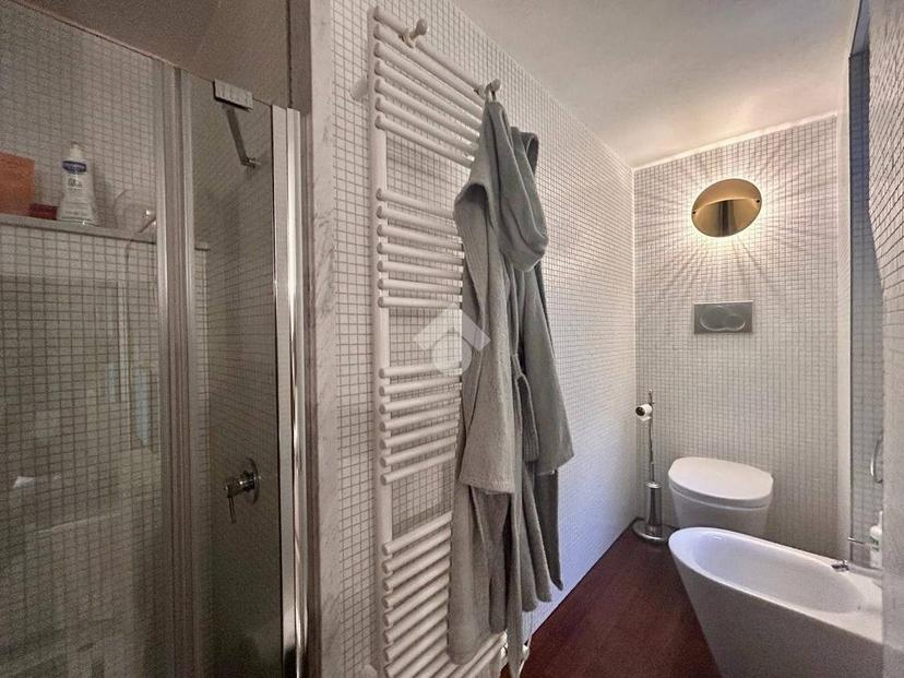 Trilocale via Lorenzo de Raymondi 27, Centro, Finale Ligure — foto 12 di 23