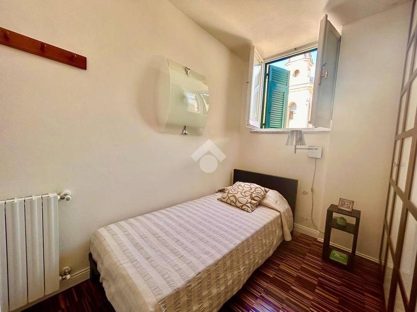 Trilocale via Lorenzo de Raymondi 27, Centro, Finale Ligure — foto 10 di 23
