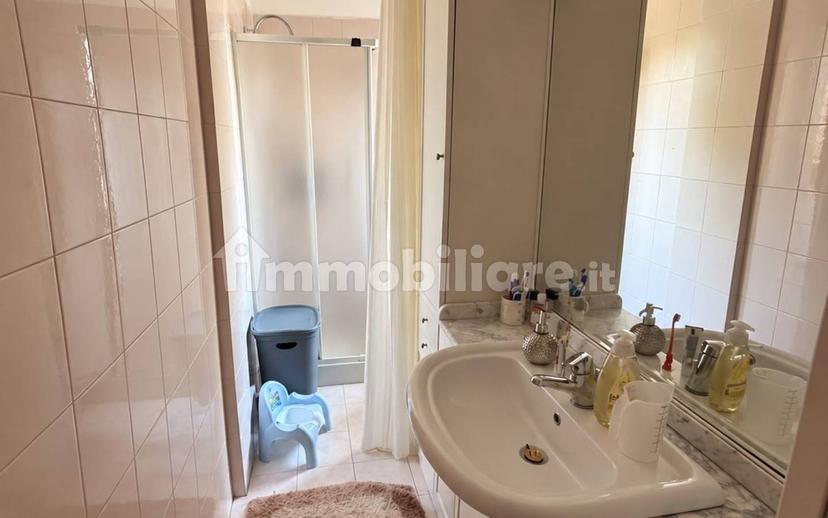 Trilocale via Vittorio Veneto, Marina di Massa Centro, Massa — foto 5 di 12