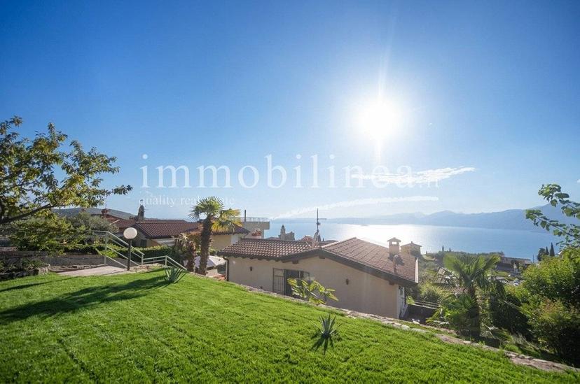 Villa unifamiliare via CORRUBBIO Piano T-1, Centro, Torri del Benaco — foto 40 di 57