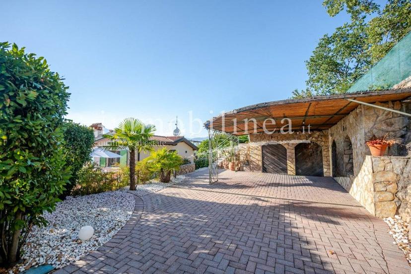 Villa unifamiliare via CORRUBBIO Piano T-1, Centro, Torri del Benaco — foto 20 di 57