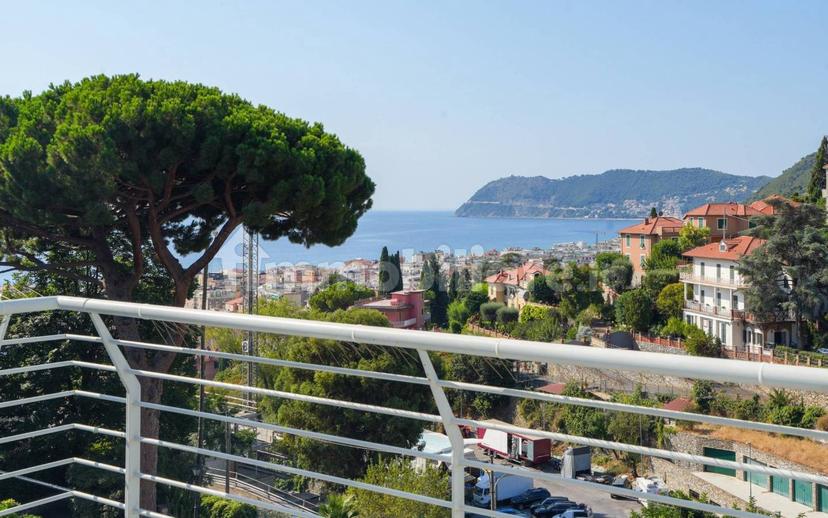 Trilocale via Rangè 3, Collina Centrale, Parco Fuor del Vento, Alassio — foto 31 di 43