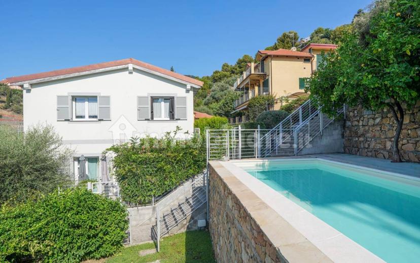 Trilocale via Rangè 3, Collina Centrale, Parco Fuor del Vento, Alassio — foto 19 di 43