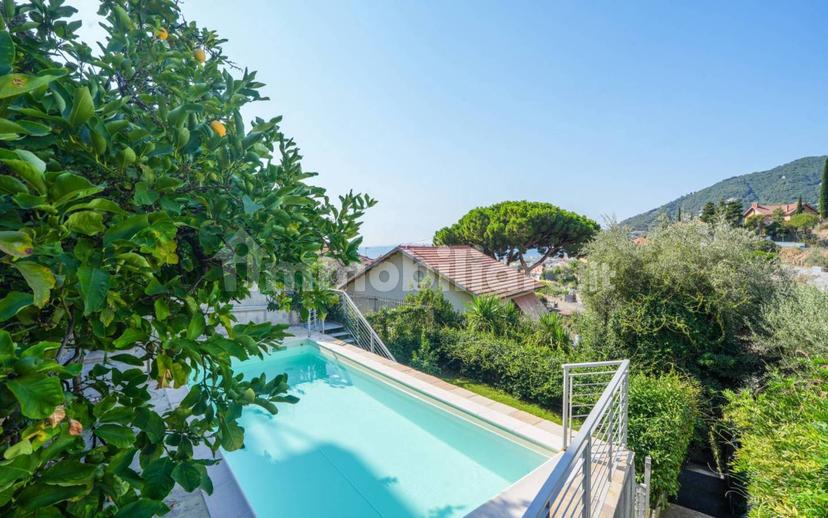 Trilocale via Rangè 3, Collina Centrale, Parco Fuor del Vento, Alassio — foto 34 di 43