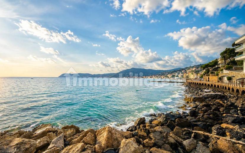 Trilocale Passeggiata Luigi Cadorna 116, Passeggiata Cadorna, Porto, Alassio — foto 14 di 14
