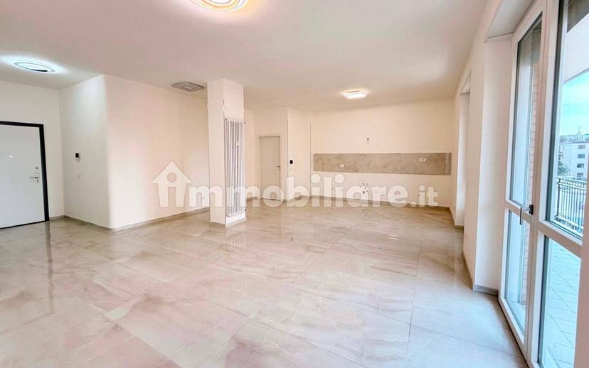 Trilocale via Antonio Cantore 2, Grazie Vecchie - Boschetti Reali, Monza — foto 25 di 25