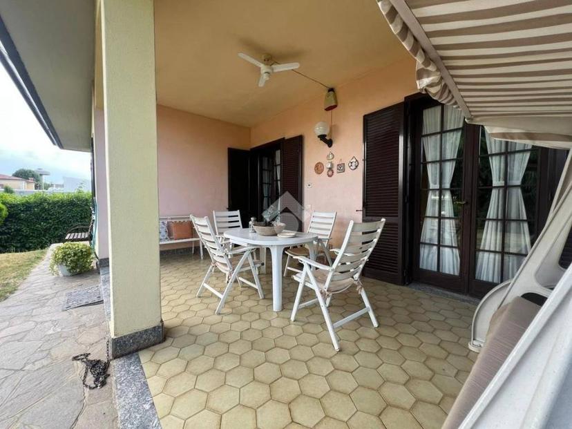 Villa unifamiliare via Treviglio, Treviglio — foto 2 di 11