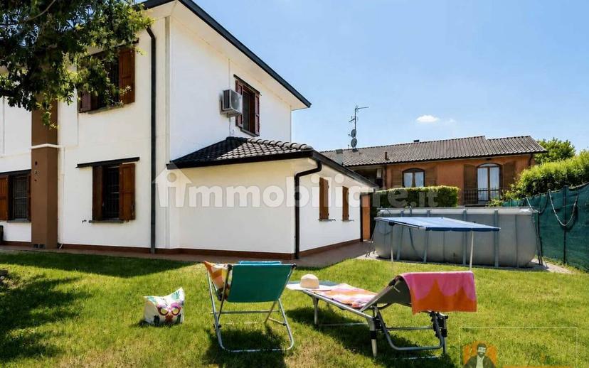 Villa unifamiliare via Don Felice Zucchini 14, San Gabriele Mondonuovo, Baricella — foto 2 di 47