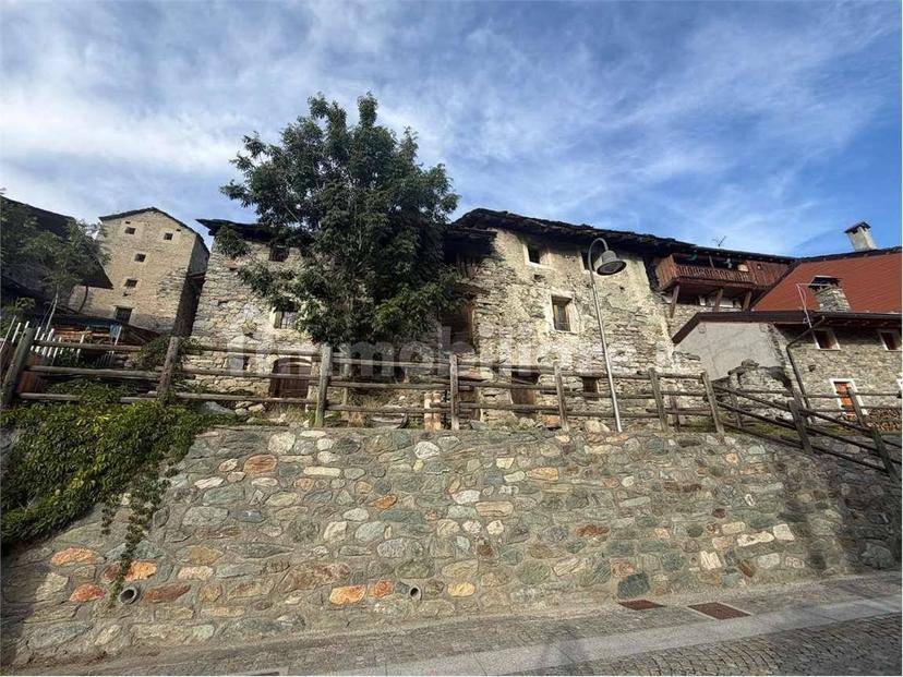 Rustico frazione Moron Gezard, Moron, Saint-Vincent — foto 6 di 8
