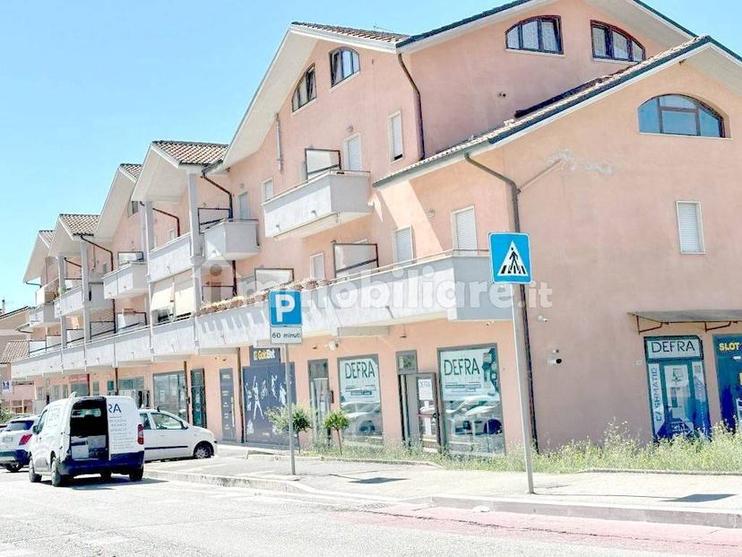 Trilocale via Luigi Einaudi, Centro, Avezzano — foto 5 di 9