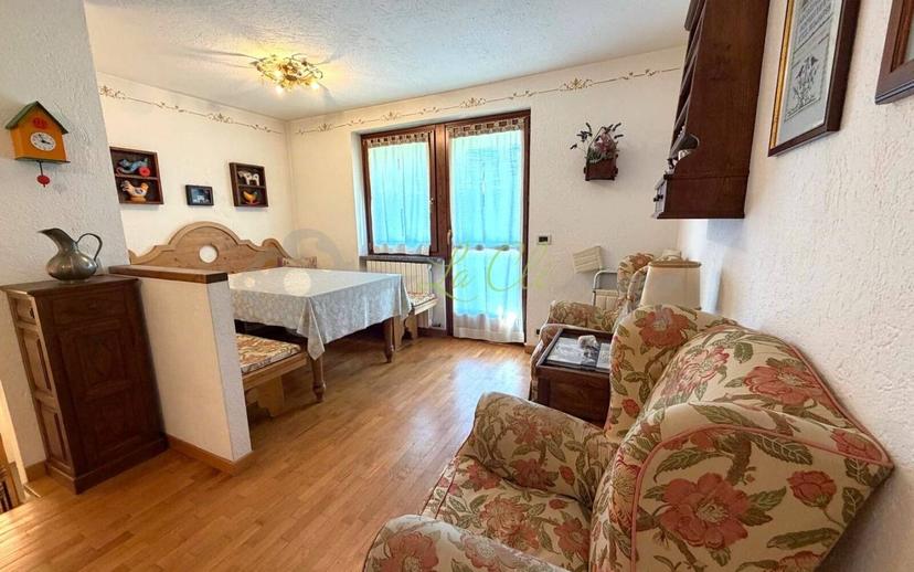 Trilocale buono stato, piano terra, Centro, Courmayeur — foto 12 di 17