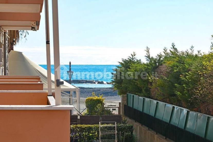 Bilocale largo Parodi, Centro, San Bartolomeo al Mare — foto 16 di 31