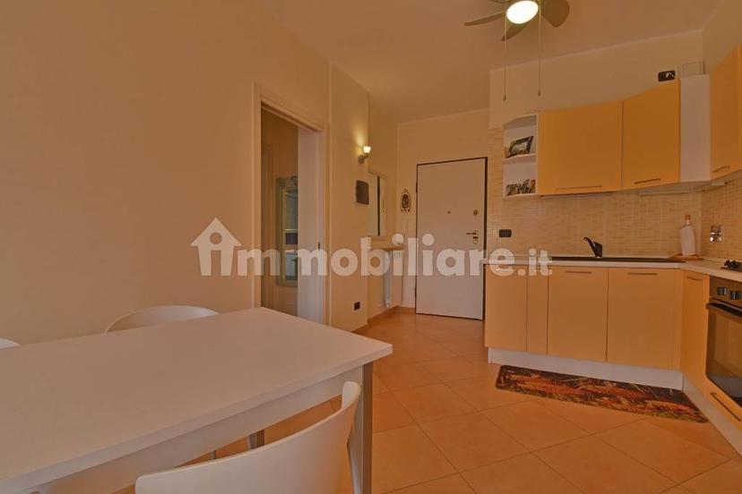 Bilocale largo Parodi, Centro, San Bartolomeo al Mare — foto 26 di 31