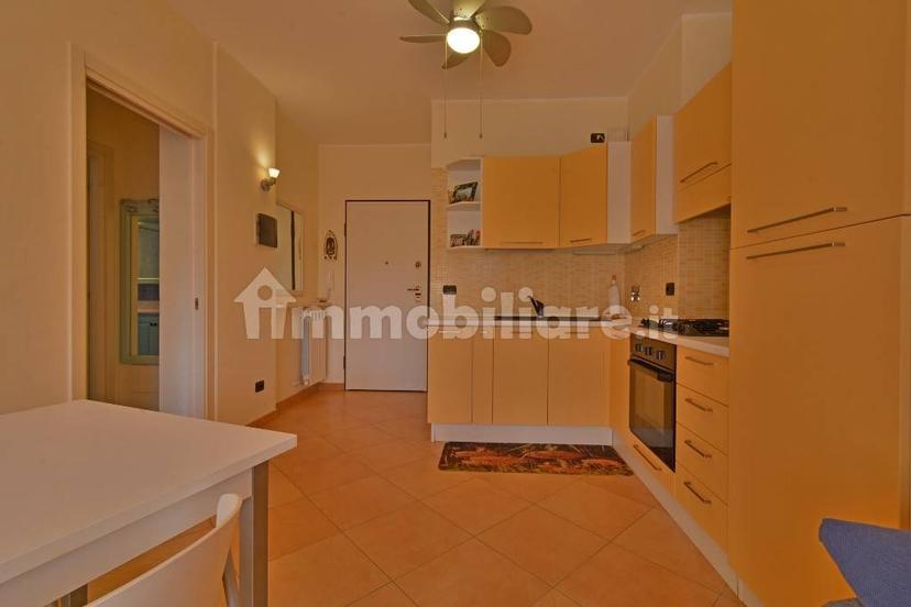 Bilocale largo Parodi, Centro, San Bartolomeo al Mare — foto 23 di 31