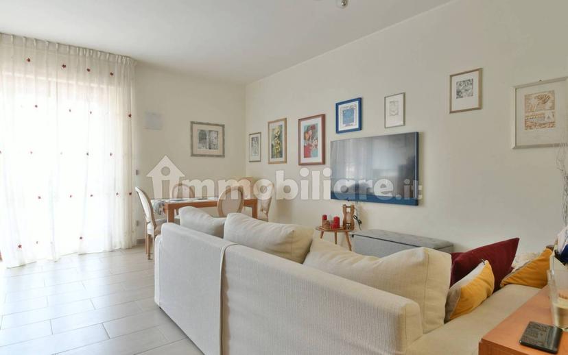 Quadrilocale via Napoli 5, Ascoli Piceno — foto 2 di 24