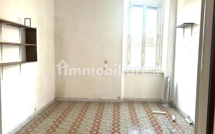 Trilocale piazzetta Regisole, Centro Storico, Pavia — foto 11 di 16