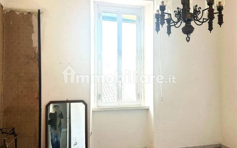 Trilocale piazzetta Regisole, Centro Storico, Pavia — foto 13 di 16