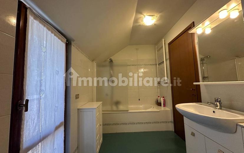 Appartamento via Riccardo Zandonai 36, Centro, Grottammare — foto 4 di 25
