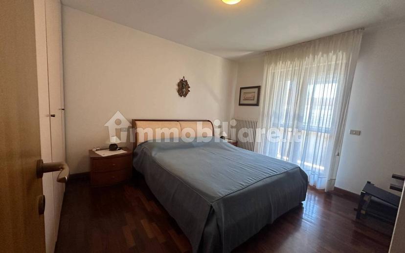 Appartamento via Riccardo Zandonai 36, Centro, Grottammare — foto 18 di 25