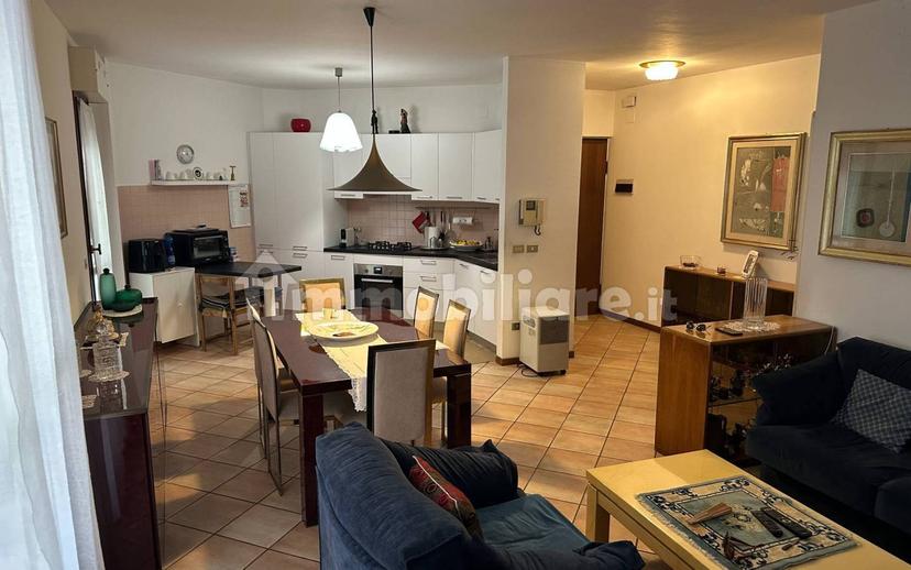 Appartamento via Riccardo Zandonai 36, Centro, Grottammare — foto 7 di 25