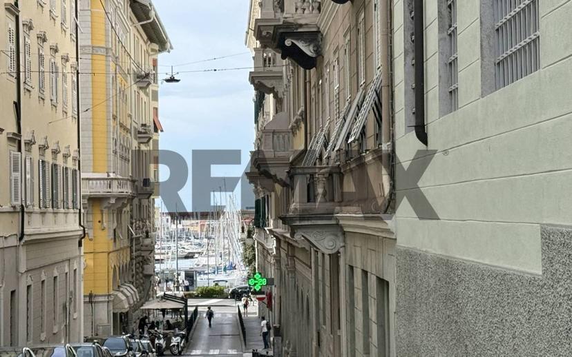 Quadrilocale via dell\'università 13, Città Vecchia, Trieste — foto 14 di 21