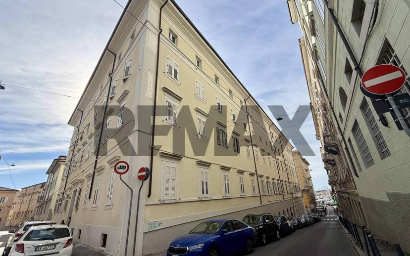 Quadrilocale via dell\'università 13, Città Vecchia, Trieste — foto 18 di 21