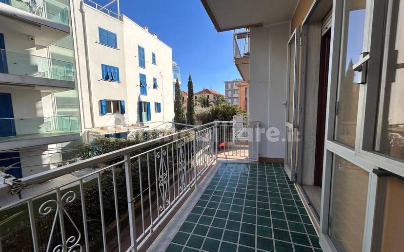 Bilocale viale Riviera 10, Centro, Pietra Ligure — foto 2 di 26