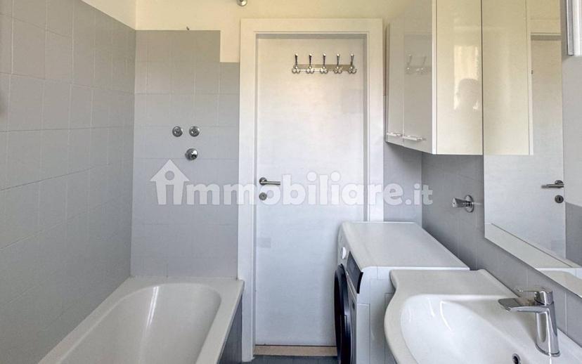 Trilocale via Enrico Toti 30, Centro, Merano — foto 9 di 10