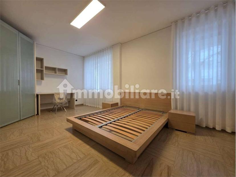 Stanza in affitto in appartamento via Jacopo Filiasi, 21, Venezia — foto 2 di 5