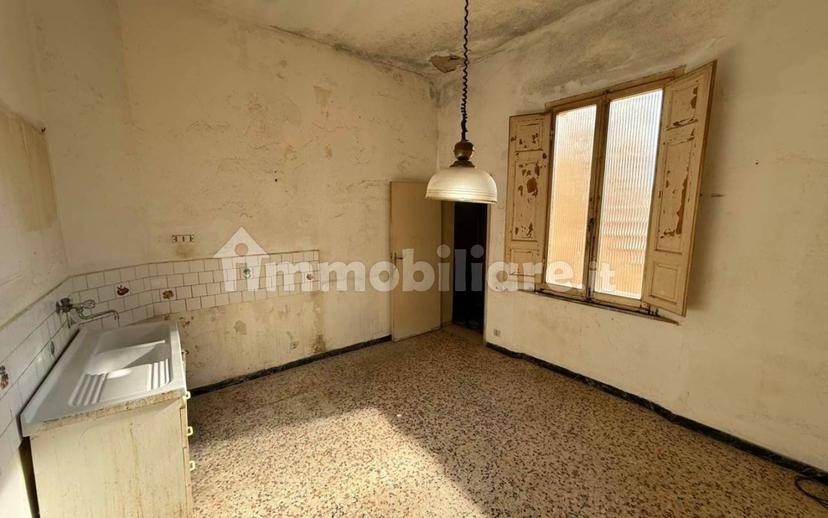 Quadrilocale da ristrutturare, primo piano, Donoratico, Castagneto Carducci — foto 3 di 15