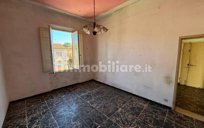 Quadrilocale da ristrutturare, primo piano, Donoratico, Castagneto Carducci — foto 2 di 15