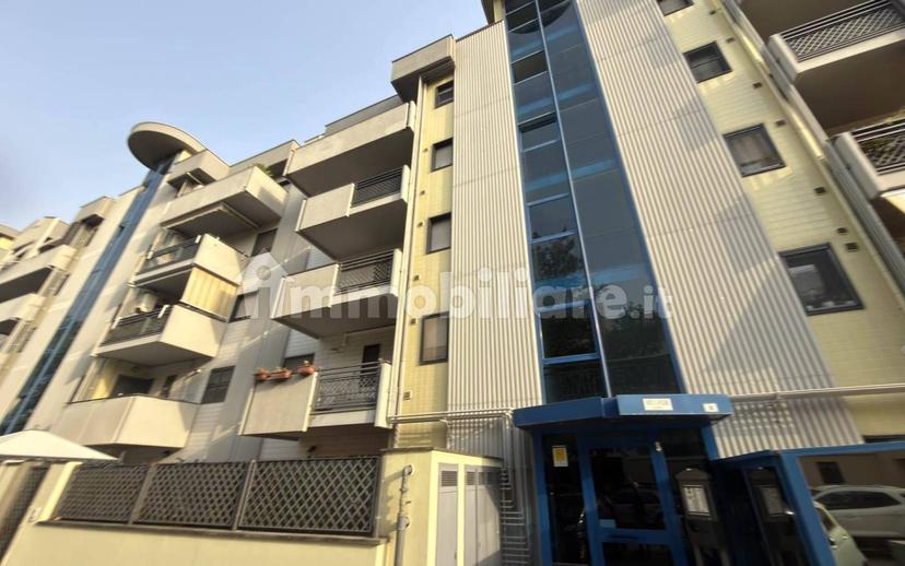 Trilocale via Luigi Imperati  8, Tribunale - Carmine Nuovo, Foggia — foto 5 di 15