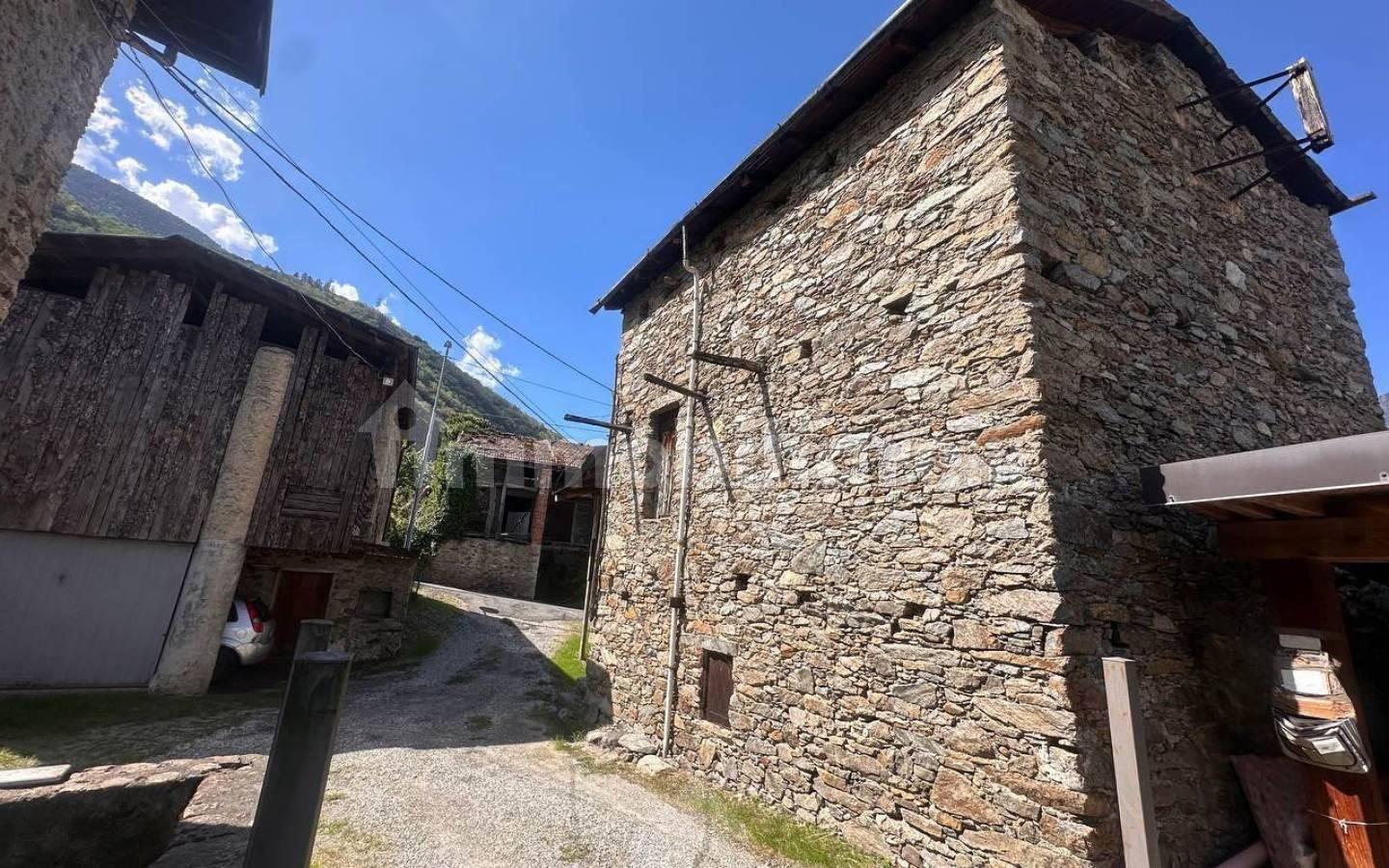 Rustico via Casade, Cosio Centro, Piagno, Cosio Valtellino