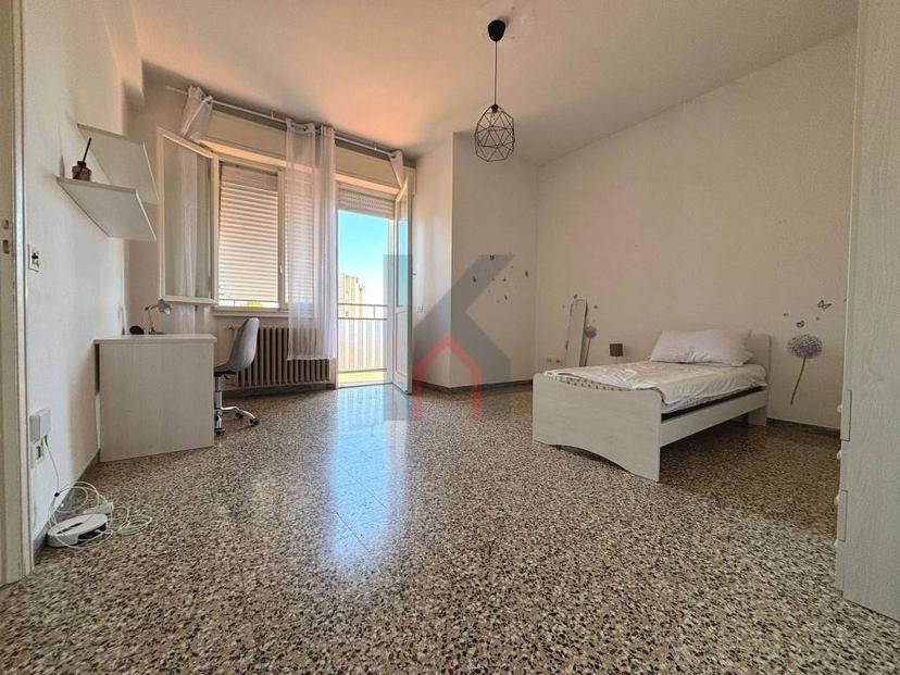 Quadrilocale buono stato, quarto piano, Stazione - Grandi Italiani, Forlì — foto 25 di 32