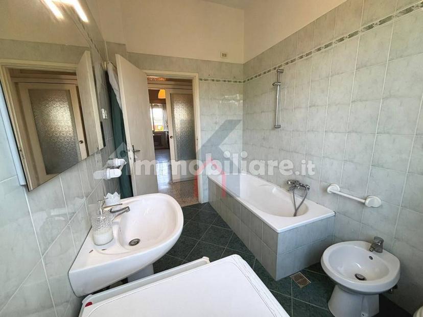Quadrilocale buono stato, quarto piano, Stazione - Grandi Italiani, Forlì — foto 13 di 32