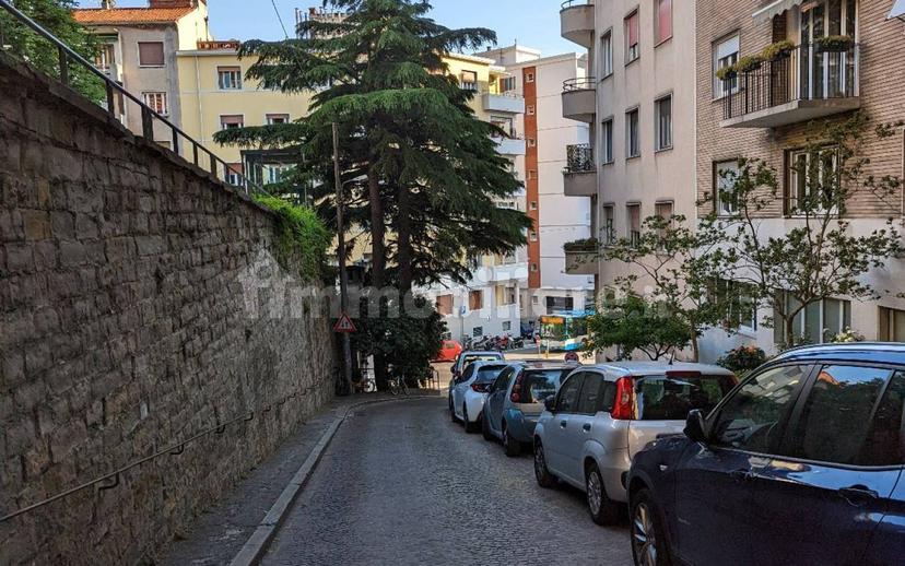 Stanza singola vicolo dell'Ospitale Militare 2-01, Trieste — foto 14 di 16