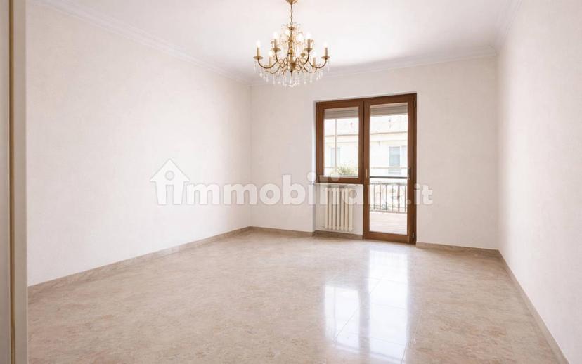 Quadrilocale via Alessandro Ciamarra 40, Centro, Frosinone — foto 11 di 19