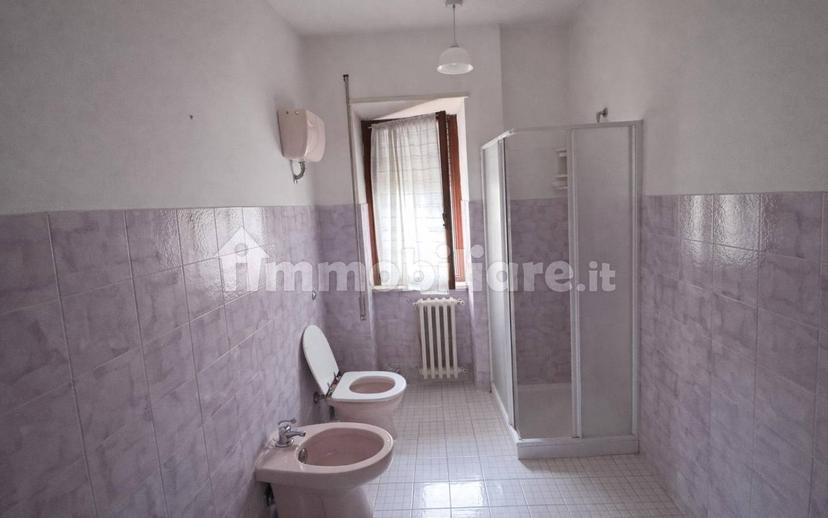 Quadrilocale via Alessandro Ciamarra 40, Centro, Frosinone — foto 4 di 19