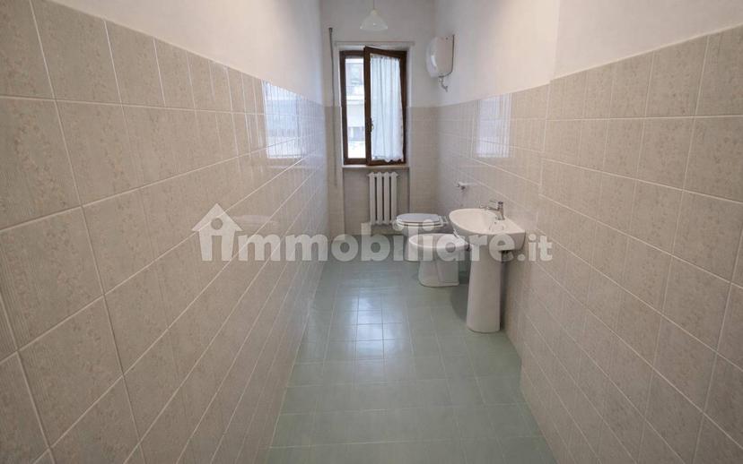 Quadrilocale via Alessandro Ciamarra 40, Centro, Frosinone — foto 13 di 19