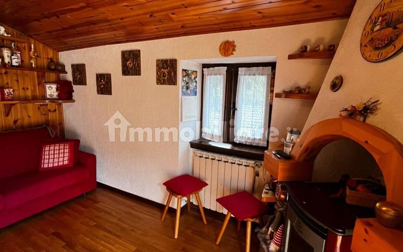 Bilocale via Cesare Battisti 21, Centro, Ponte di Legno — foto 4 di 36