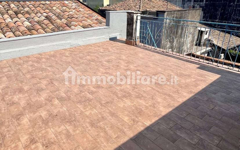 Villa unifamiliare via Vittorio Emanuele, Centro, Aci Sant'Antonio — foto 8 di 10