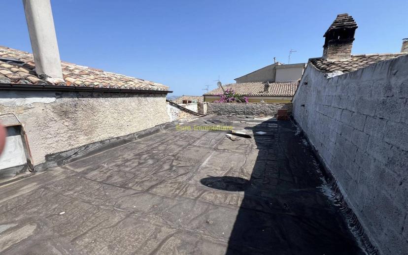 Loft viale delle Clarisse, Centro, Atri — foto 19 di 21