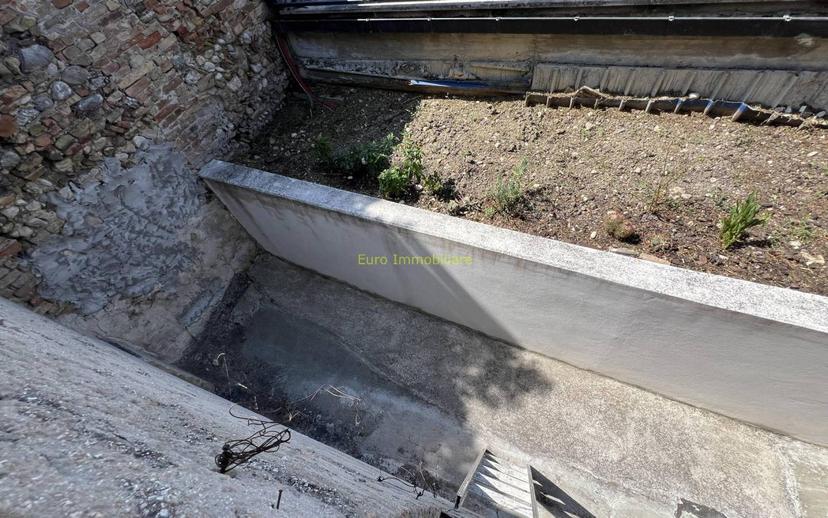 Loft viale delle Clarisse, Centro, Atri — foto 16 di 21