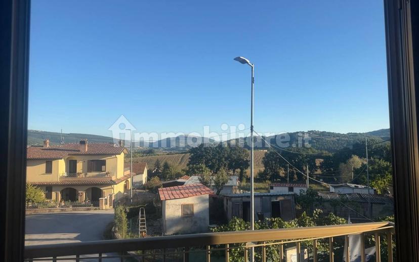 Terratetto unifamiliare San Lorenzo, Gualdo Tadino — foto 5 di 10