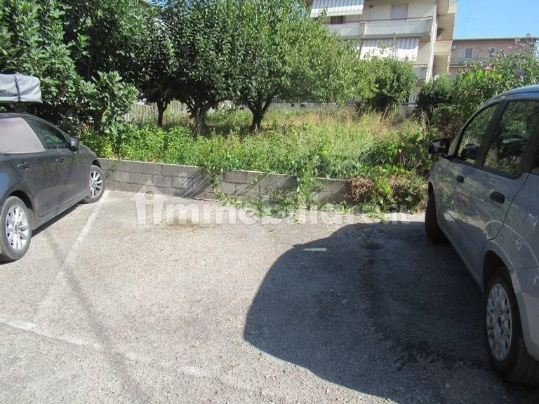 Quadrilocale via Lecce, Villa Raspa, Spoltore — foto 19 di 20
