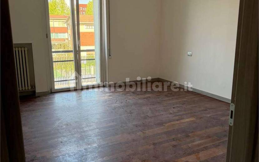 Quadrilocale via adolfo ferrata, 30, Ospedale Civile, Brescia — foto 24 di 35