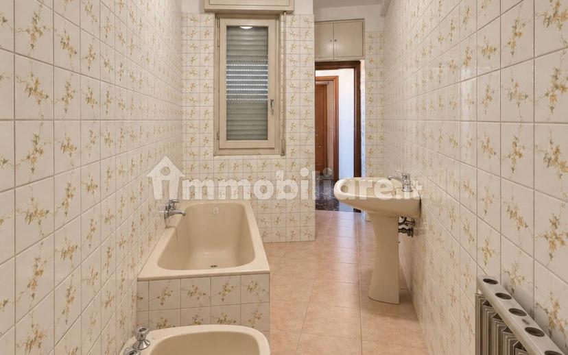 Trilocale via Lucrezia De Bastici 24, Ospedale, Vigevano — foto 13 di 18