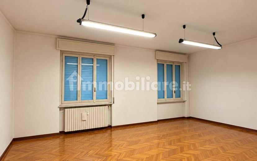Trilocale via Lucrezia De Bastici 24, Ospedale, Vigevano — foto 10 di 18