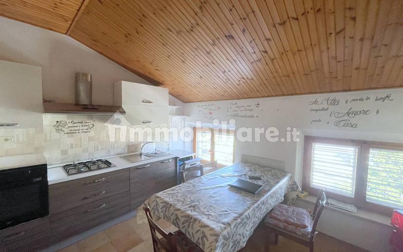 Mansarda buono stato, 72 m², Centro, Santa Maria Nuova — foto 10 di 14
